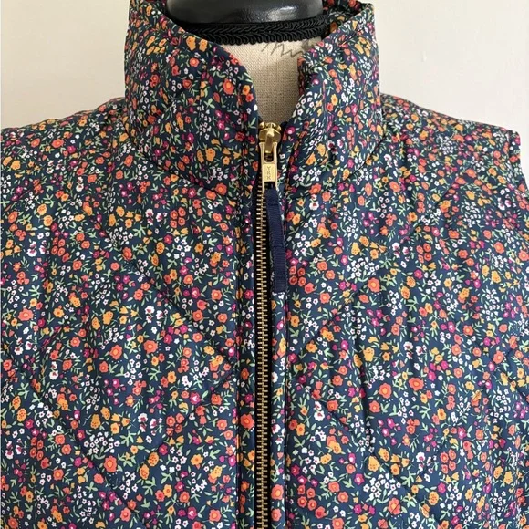 J. Crew Floral Vest - Picture 2 of 4
